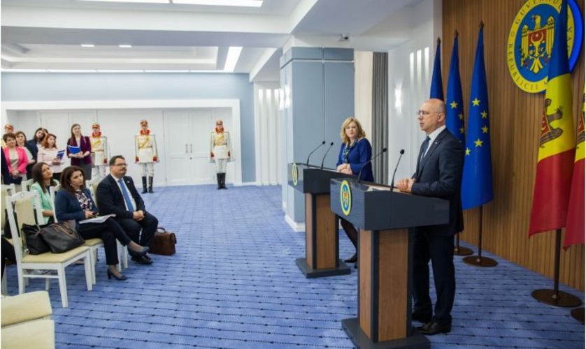 Еврокомиссар по региональной политике: Проводимые Республикой Молдова реформы признаны Брюсселем