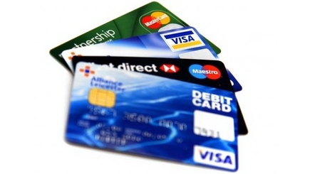 Злостным неплатильщикам блокируют кредитные карты.