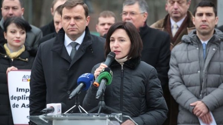 ACUM продолжает шоу