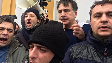 Саакашвили объявлен в розыск