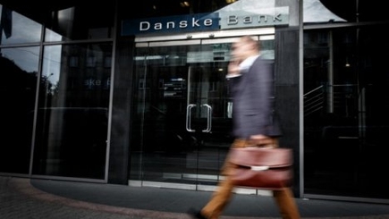 Директор одного из крупнейших банков Дании ушёл в отставку из-за доказательств связи с 