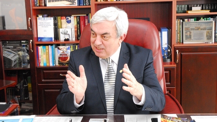 Comentariu la analiza Domnului Vitalie Andrievschi: 