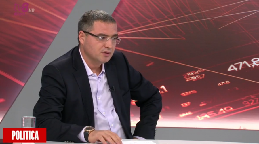 Чтобы спровоцировать досрочные выборы. Ренато Усатый предложил свою кандидатуру на пост премьер-министра