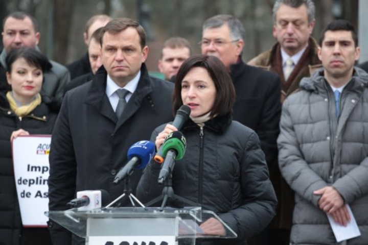 ACUM продолжает шоу