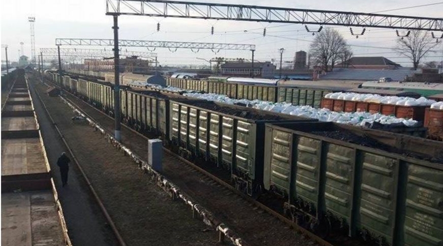 Ветераны АТО перекрывают железную дорогу в Россию