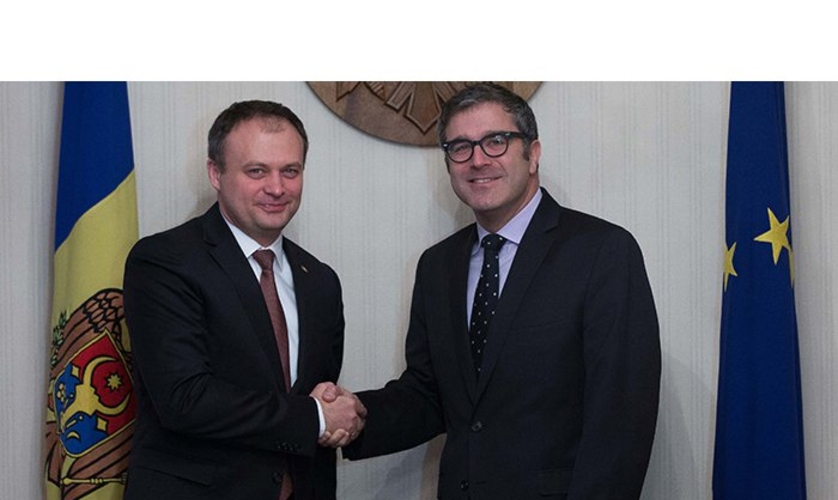 Председатель парламента встретился с представителями МВФ