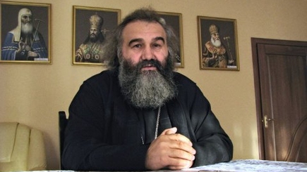 Митрополита Агапита увез в неизвестном направлении депутат ВР Вадим Новинский