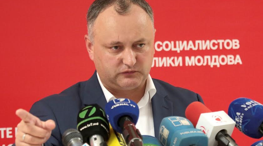 Социалисты выдвинут вотум недоверия правительству Стрельца