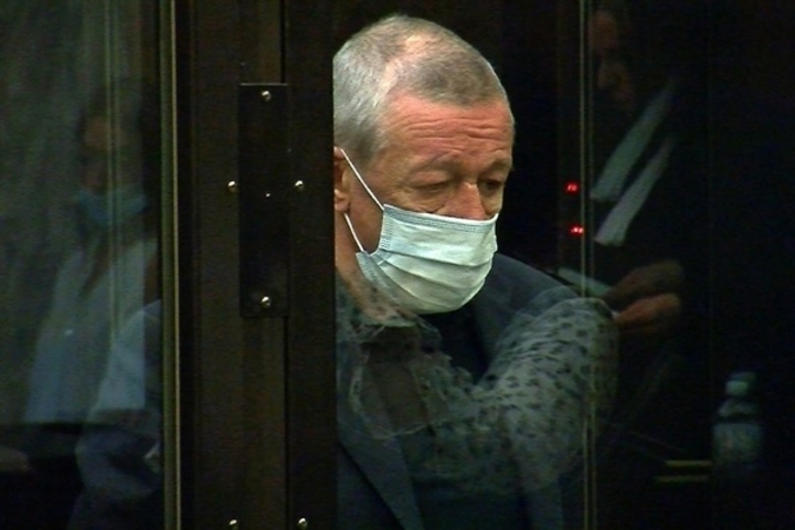 После тюрьмы - в Москву!