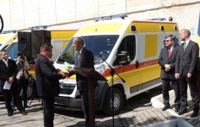 17 новых машин «cкорой помощи» прибыли в Кишинёв