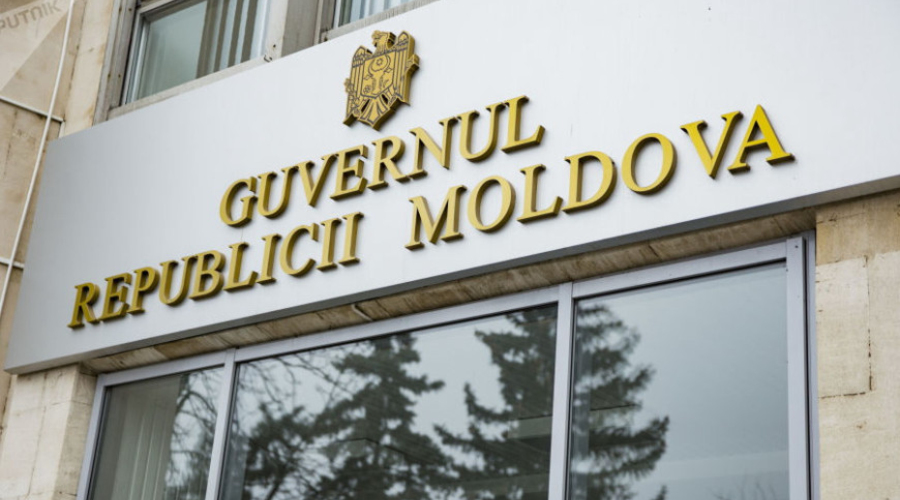 Государство дешевле на 10%
