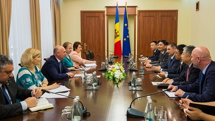 Павел Филип провел встречу с представителями китайских компаний, желающих инвестировать в Молдову