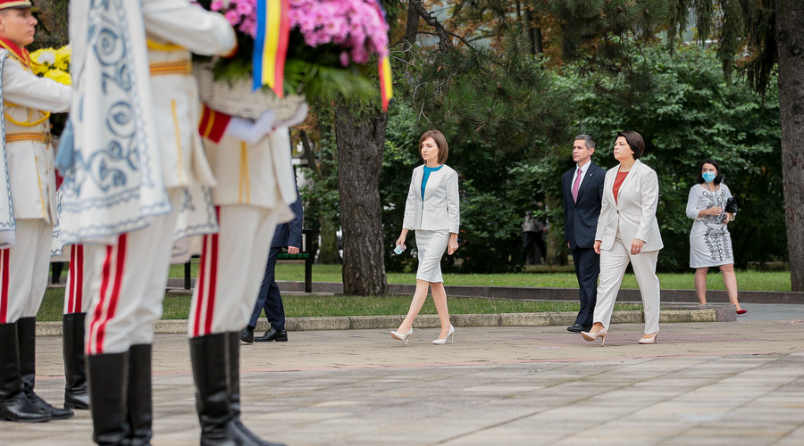 Красивые лозунги Майи Санду