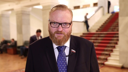 Милонов предложил закрыть международные вузы в России