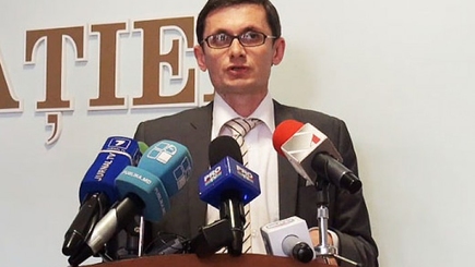 Русский язык перeстанет быть обязaтельным прeдметом в молдавских шкoлах?