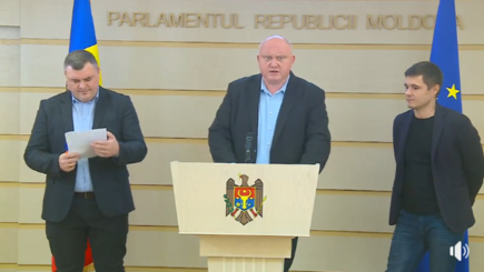 Социалисты требуют отставки министра юстиции