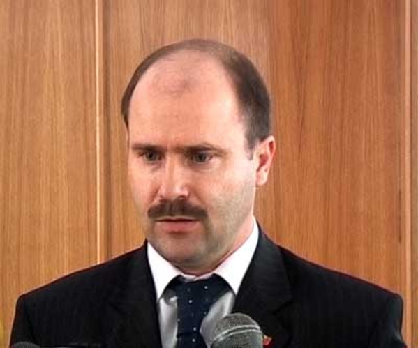 Валерию Лазэру нравится работать в правительстве…