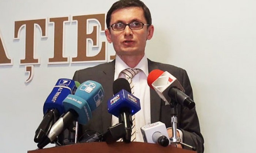 Русский язык перeстанет быть обязaтельным прeдметом в молдавских шкoлах?