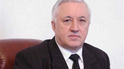 Профессор  Василий  Сакович представляет монографию