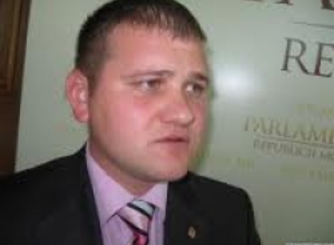Депутат ЛП Валерий Мунтяну: Додон ушел из ПКРМ, но взляды свои не поменял