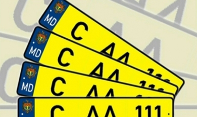 У общественного транспорта будут номерные знаки желтого цвета