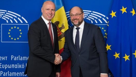 «Доверие не получают, его нужно заработать»