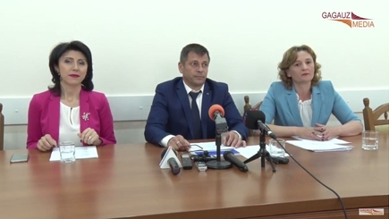 Трое депутатов НСГ предлагают разработать законопроект «О спасении гагаузского языка»
