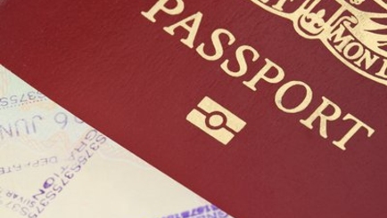 Бордовые паспорта получат чип с современной ОС