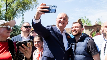 Игорь-громоотвод