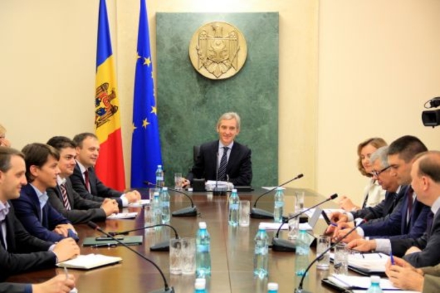 Ряд министров отстранены от должностей