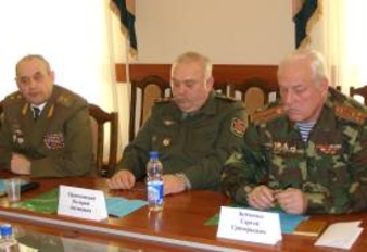 Владимир Атаманюк: «Для того, что бы армия занималась своей непосредственной задачей, в обществе нужны перемены»