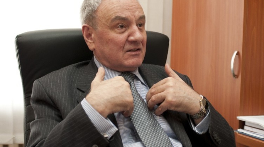 Николай Тимофти взял очередную паузу. Ему это надо?