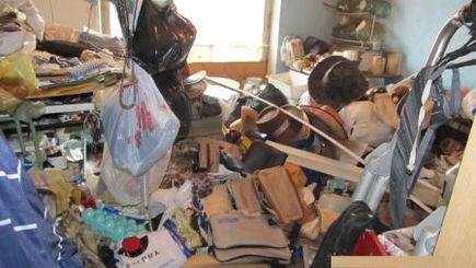 40 тонн мусора в квартире столичной пенсионерки