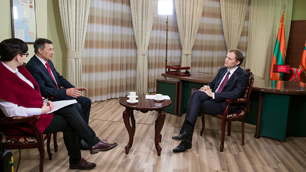 Экс-президент Приднестровья Шевчук тайно покинул республику