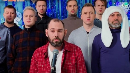 «Тяжелый год» - «Это же новый гимн России» (18+).