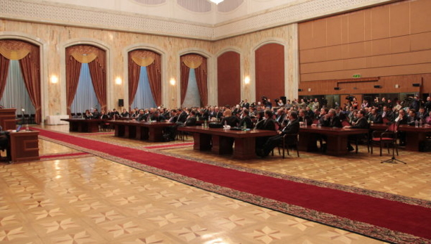 Парламент принял антикоррупционные законы