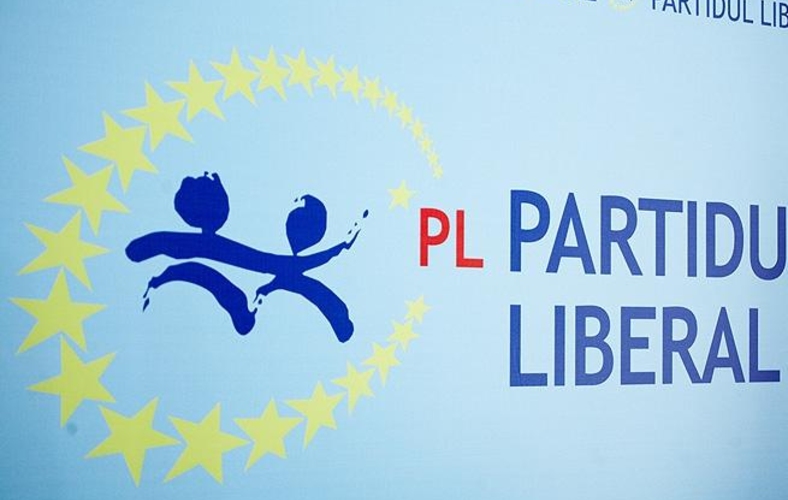 ЛП желает новую Конституцию