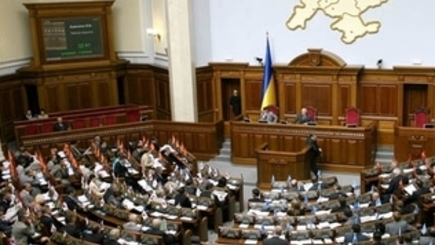 Янукович может распустить парламент