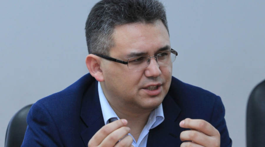 Как переубедить сторонников войны и дать ориентиры колеблющимся? Что противопоставить пропаганде? Советы политтехнолога