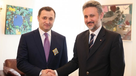 Лидер ЛДПМ награжден национальным орденом Румынии 