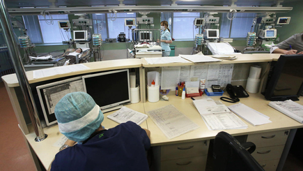 В Петербурге умерла девочка с ВИЧ-инфекцией. Ее родители были уверены, что такого заболевания нет