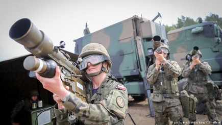 НАТО построит в Польше хранилище для военной техники США