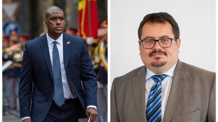 Посол США и глава представительства ЕС прибыли в правительство после заявлений Санду