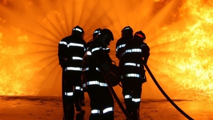 Мусорный полигон подожгли в столичном пригороде