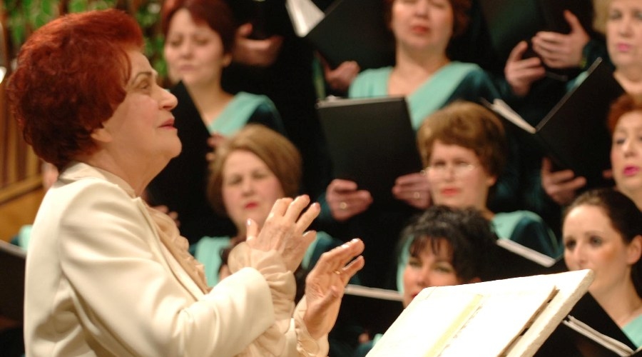 Первая женщина дирижер в Республике Молдова Вероника Гарштя рискует остаться без квартиры