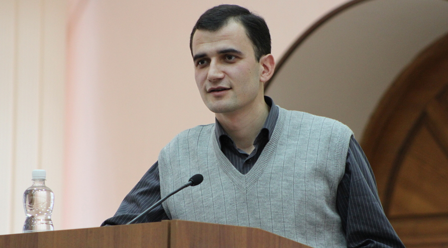 Я говорю по-румынски