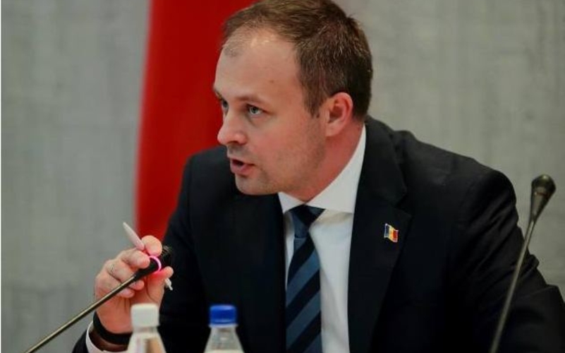 Андриан Канду предлагает назначить главой ЦИК оппозиционера