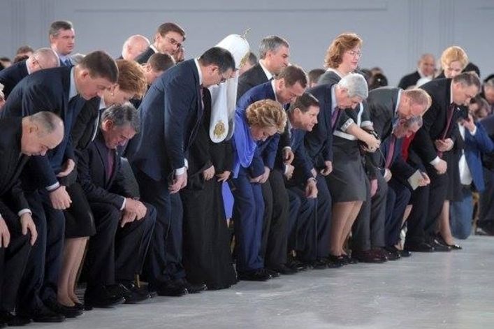 Российские чиновники обчистили бюджет почти на ₽500 млрд