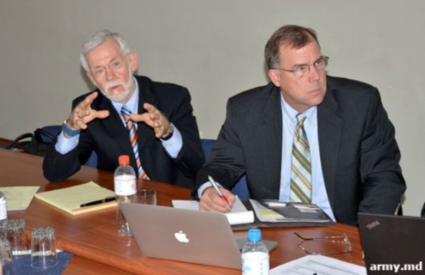 Эксперты НАТО оказывают помощь в разработке военной стратегии Молдовы