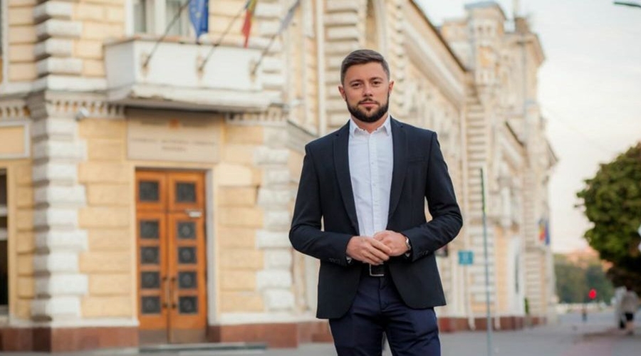 Конфликт в мэрии: вице-мэра Кишинева Виктора Киронду уволили с должности